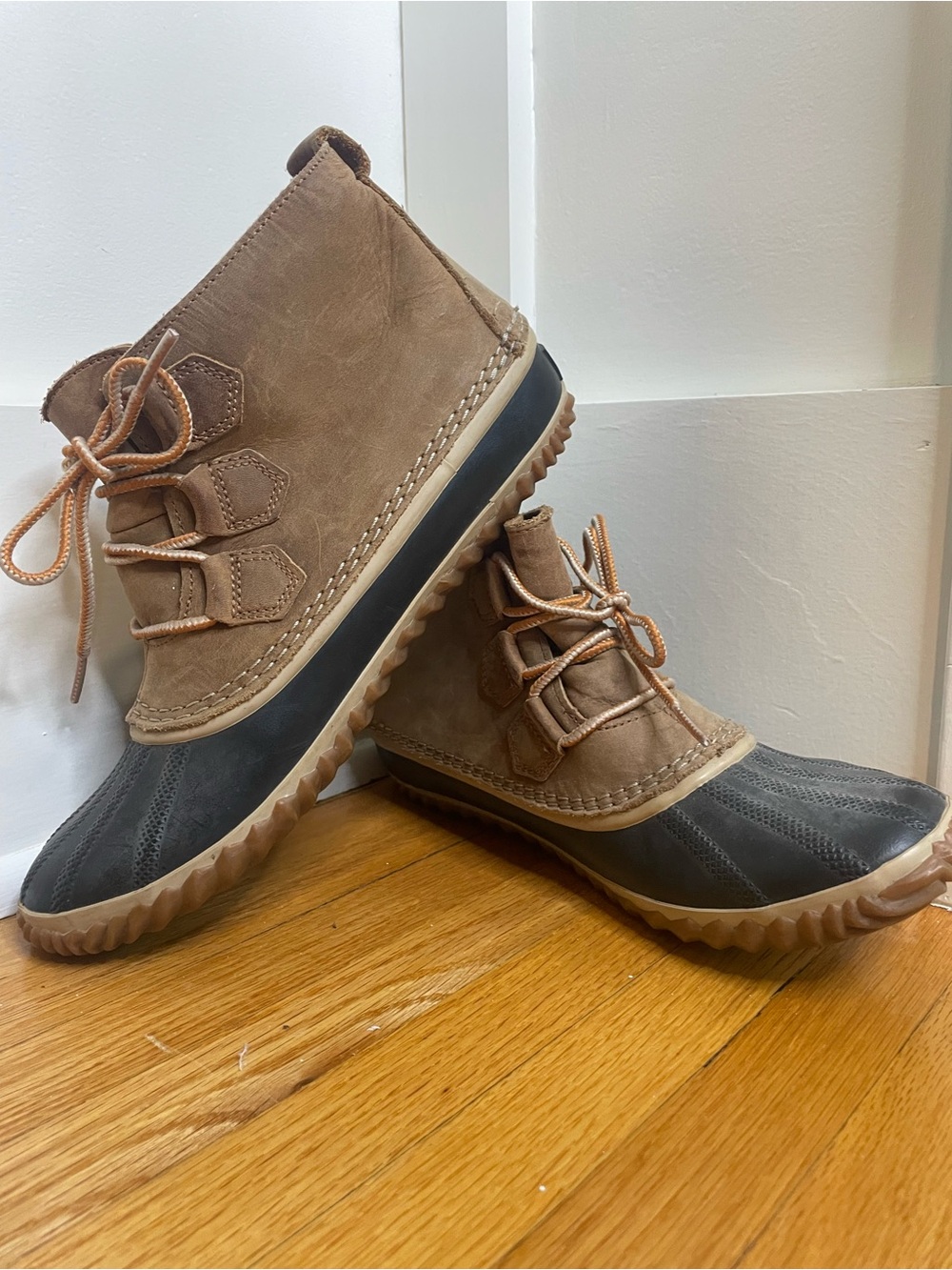 SOREL Out 'N About Duck Boots Women’s 10